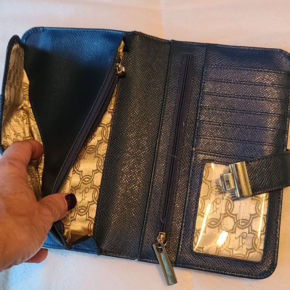 Oversized wallet - Picture 3 of 5